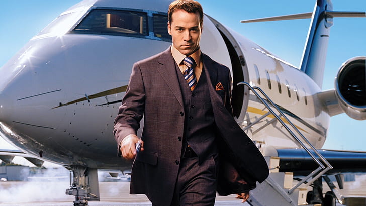 The Incredible Charm of Jeremy Piven: A Legend Who Transcends Decades post thumbnail image