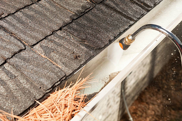 Get a Clear Estimate: Requesting Gutter Cleaning Cost Quotes post thumbnail image