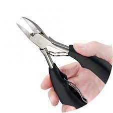 Discovering the Best Nail Clippers for Your Needs post thumbnail image